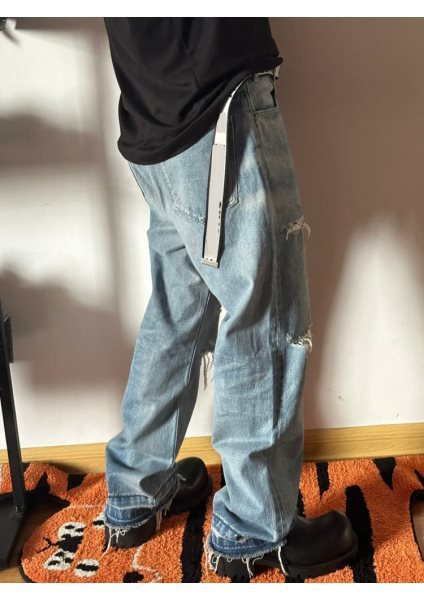 Casual Knife Cut Damaged Old Washed Blue Jeans